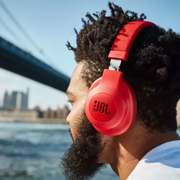 אוזניות JBL E55BT קשת אלחוטיות בעלות צליל מרחבי אדום