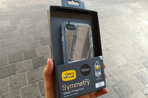 כיסוי Otterbox לאייפון SE שקוף