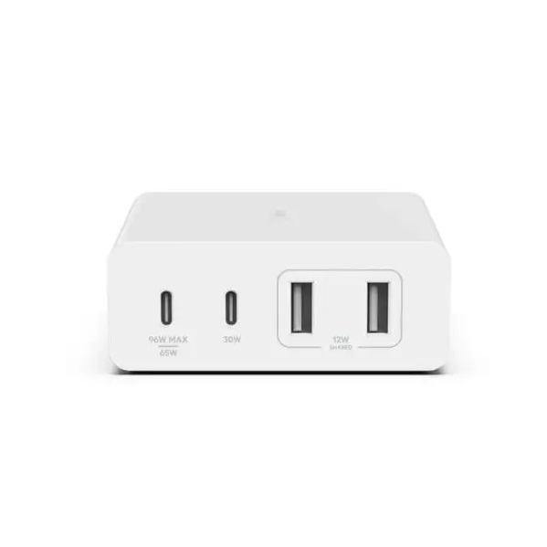 Belkin 108w 4 Port Gan (2)