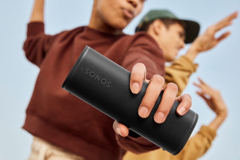 רמקול חכם Sonos Roam 2 שחור קומפקטי ואולטרה נייד